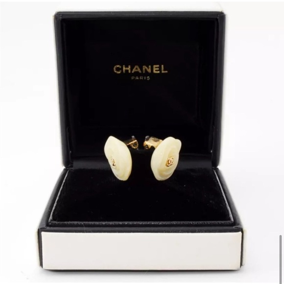 Chanel Camellia Flower Earrings - Picture 9 of 10